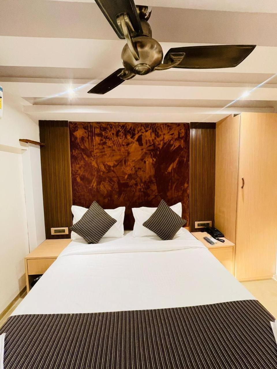 Hotel Winton Mumbai Ngoại thất bức ảnh