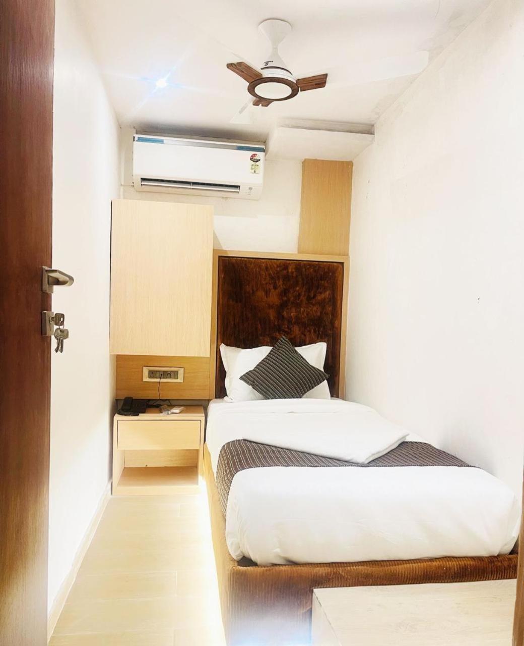 Hotel Winton Mumbai Ngoại thất bức ảnh